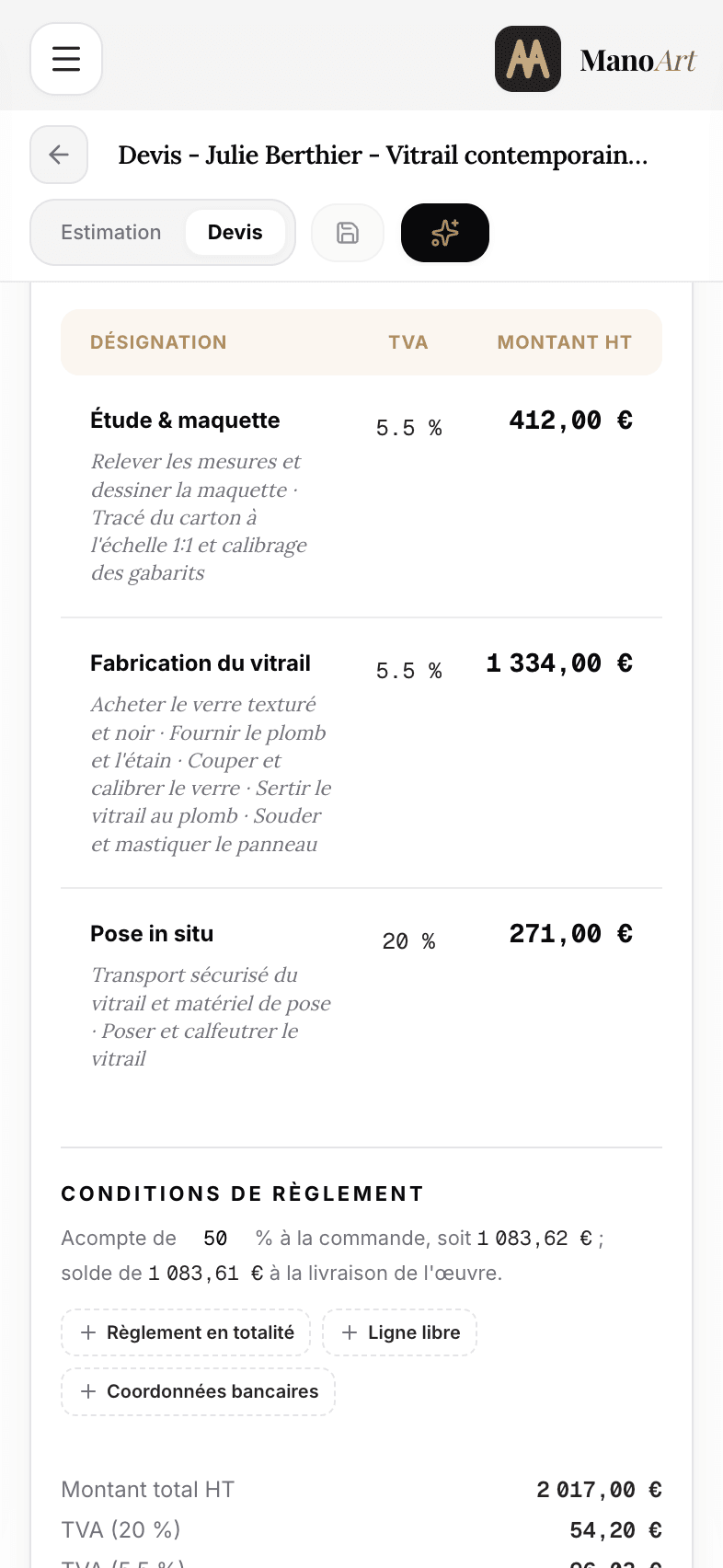 Le Studio Devis de ManoArt sur mobile : aperçu d'un devis client détaillé (étude, fabrication, pose) avec taux de TVA et conditions de règlement.